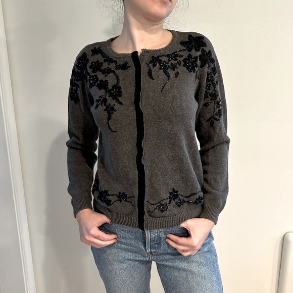 VTG Tiara international embroidered button down cardigan size S - Picture 3 of 7